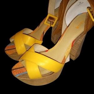 Lemax Yellow and Brown Platform Shoes with Glossy Straps